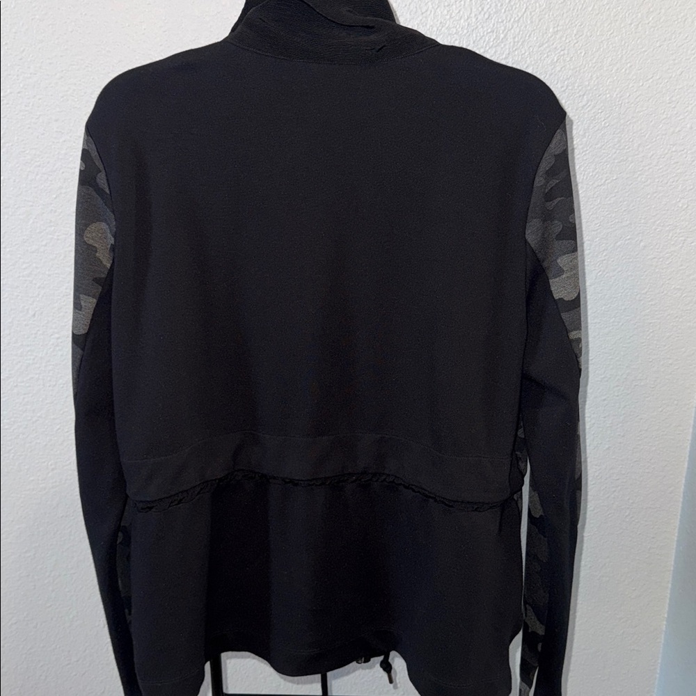 CAbi Black and Gray Camo Active-Casual Jacket - Picture 9 of 9